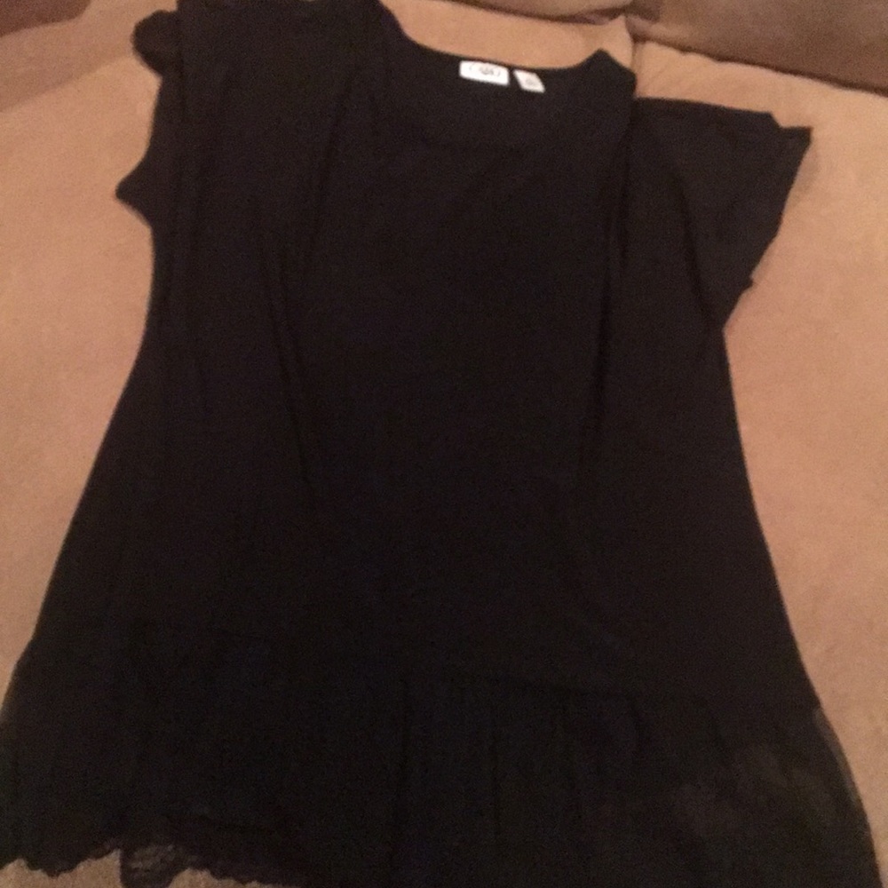 Adorable black blouse